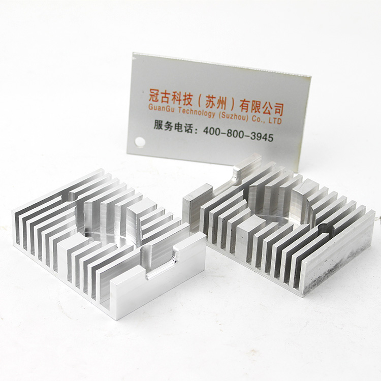 Алюминиевая часть, чтобы прокалывать